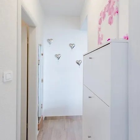 Apartment Anamaris Solin Exterior photo