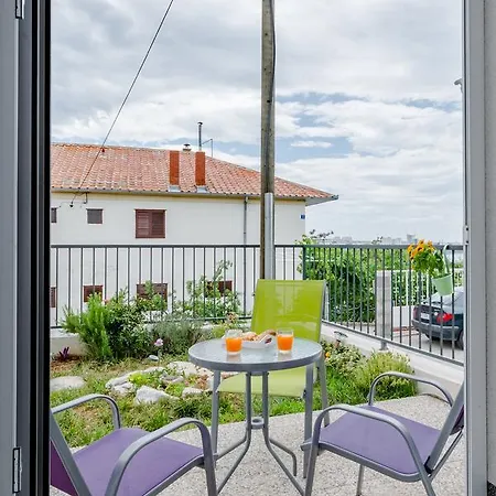 Apartment Anamaris Solin Exterior photo